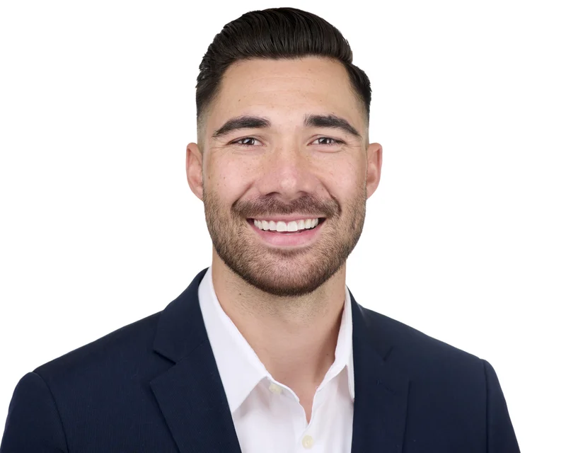 Professional business portrait of Tyler in Phoenix Arizona by Marie Feutrier