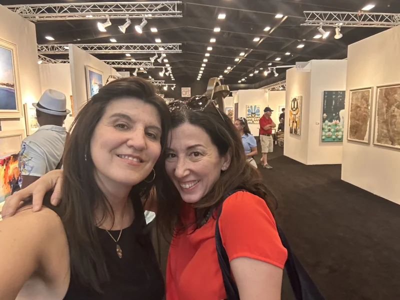 Professional photographer Marie Feutrier guiding client during headshot photography session to capture natural expressions