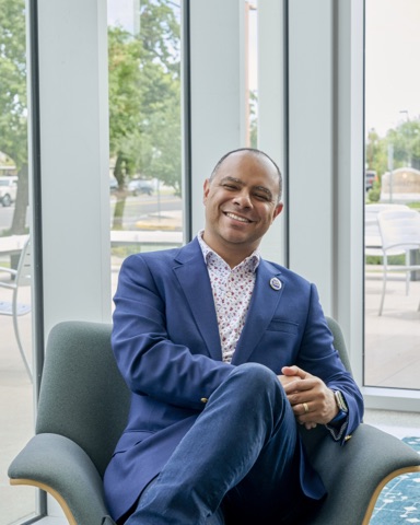 Stefano McGhee portrait with relaxed pose