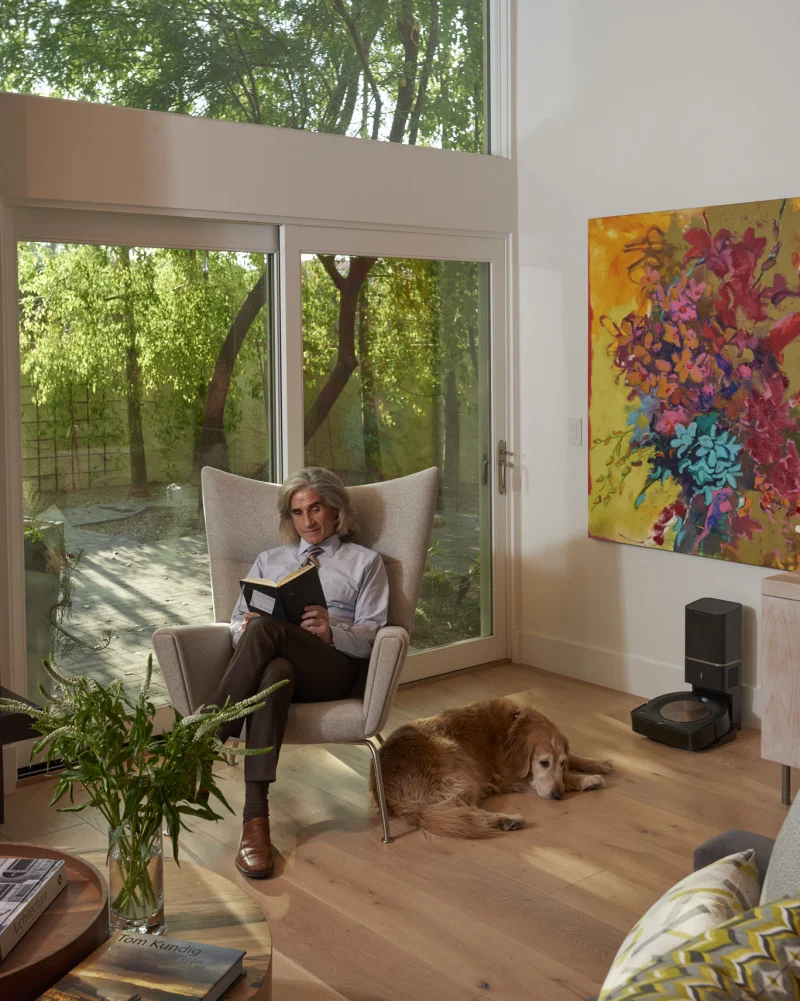 On-location branding portrait with natural backdrop, personal branding photographer Scottsdale